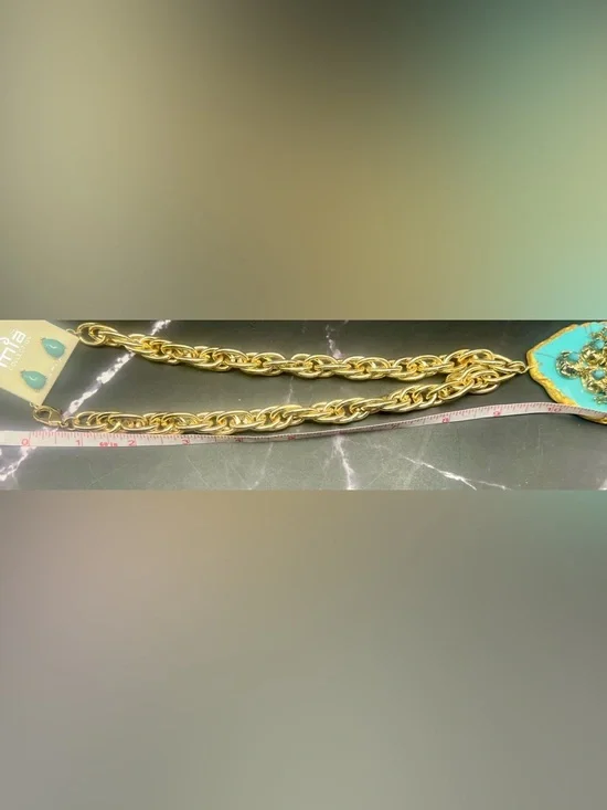 MIA Gold tone chunky chain Turquoise Bees & Gem Necklace with Teardrop Studs Set - Picture 5 of 5